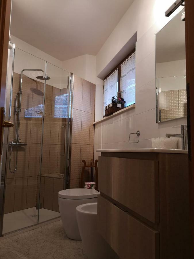 Casetta Di Fem Sabbionara Bagian luar foto