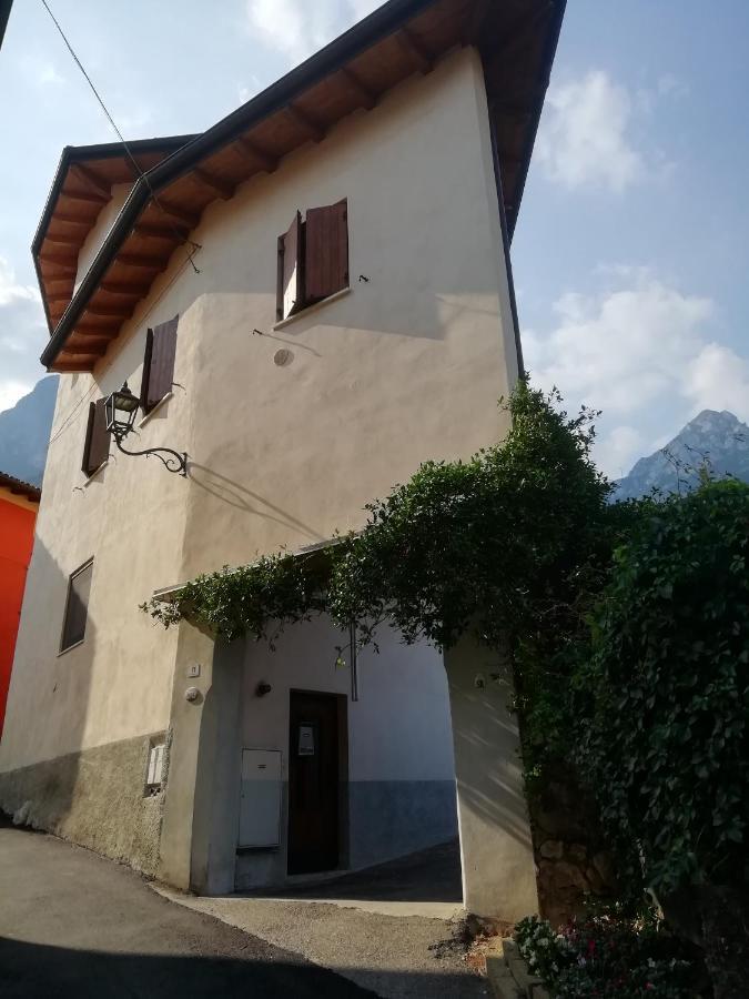 Casetta Di Fem Sabbionara Bagian luar foto